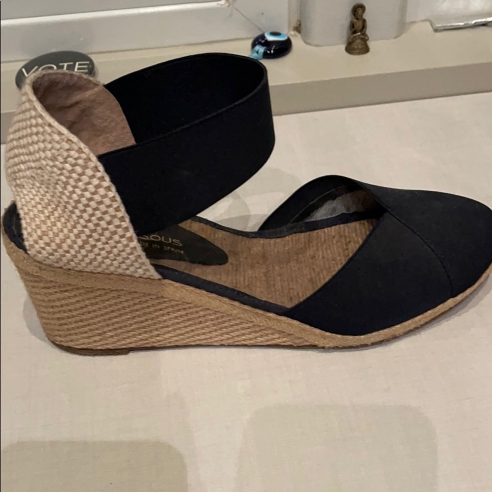 Espadrilles - image 2